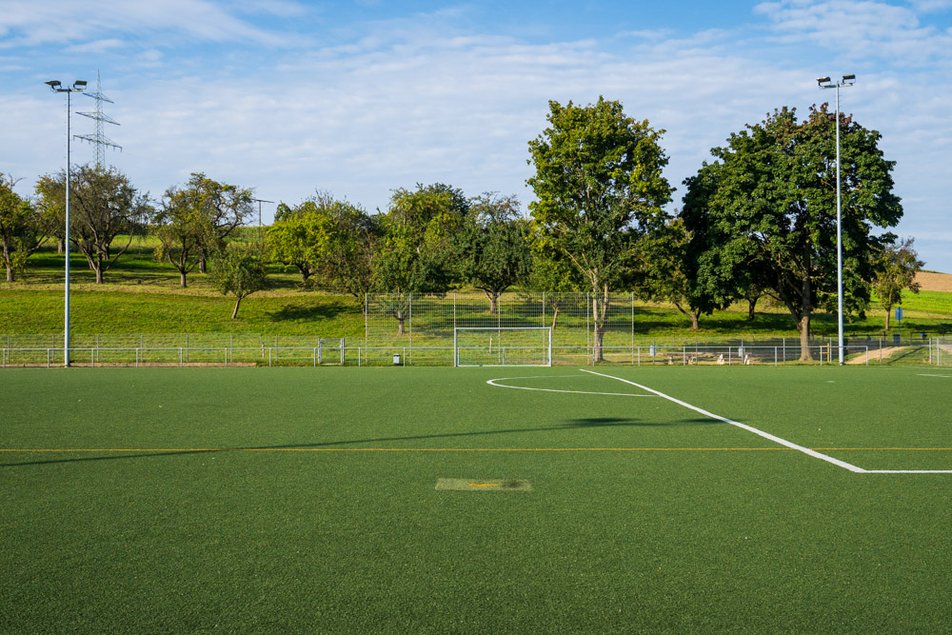 Kunstraßenspielfeld-Leutenbach